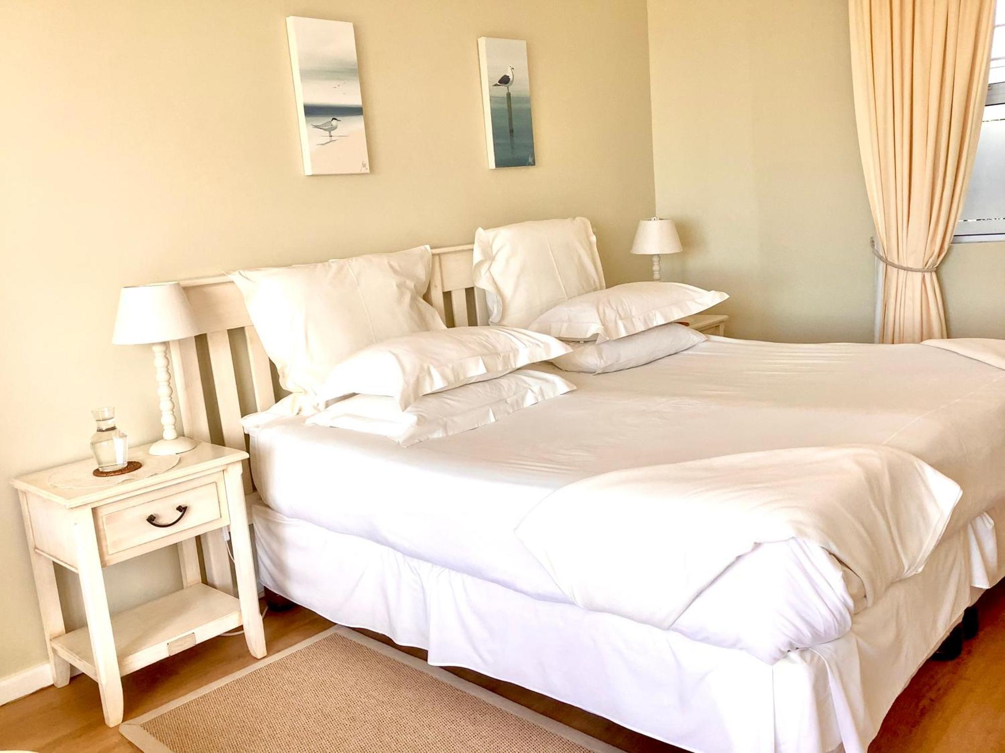Dolphins' Playground Beachfront B&B Plettenberg Bay Exterior photo